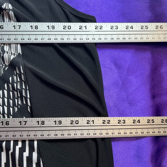 📌Elie McCarthny Soft Flowing Sleeveless Plus Size Maxi Dress - Picture 11 of 15